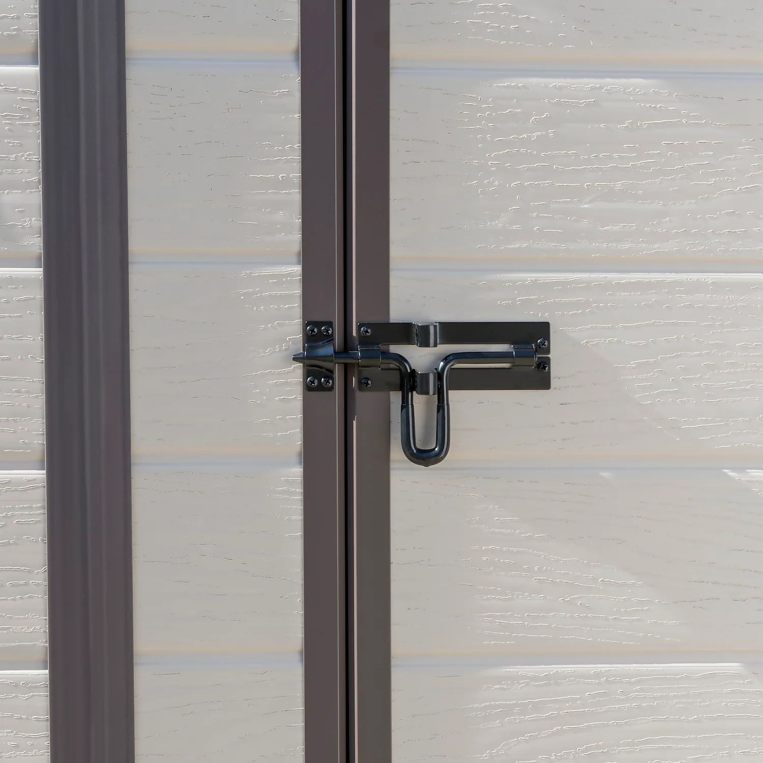 Keter Manor 6 X 4ft Outdoor Garden Pent Storage Shed - Beige/Brown - Image 4