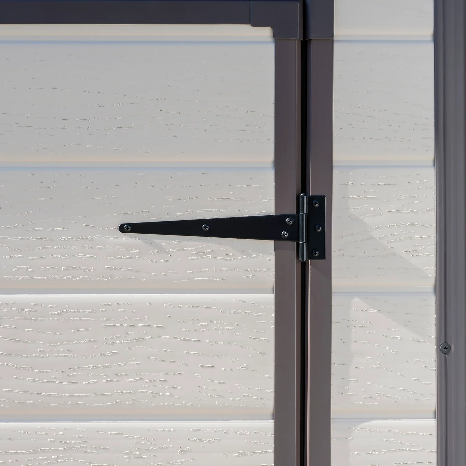 Keter Manor 6 X 4ft Outdoor Garden Pent Storage Shed - Beige/Brown - Image 6