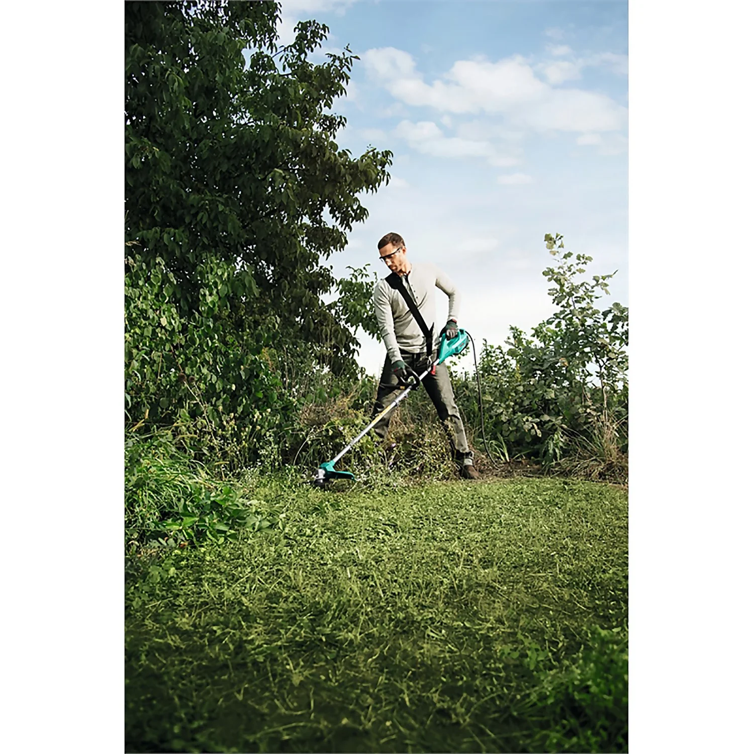 Bosch AFS 23-37 Corded Grass Trimmer - Image 2