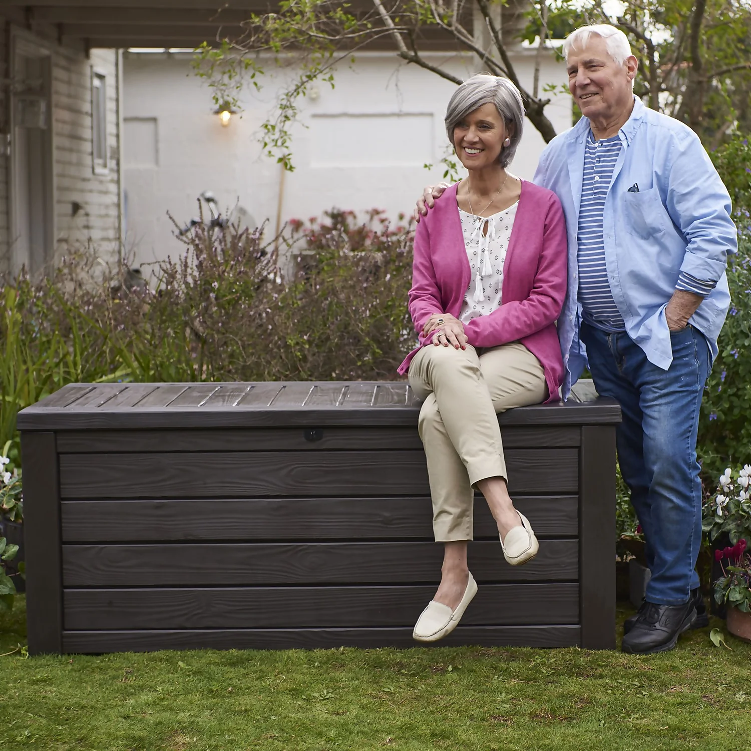 Keter Westwood Outdoor Garden Storage Box 570L - Brown - Image 3