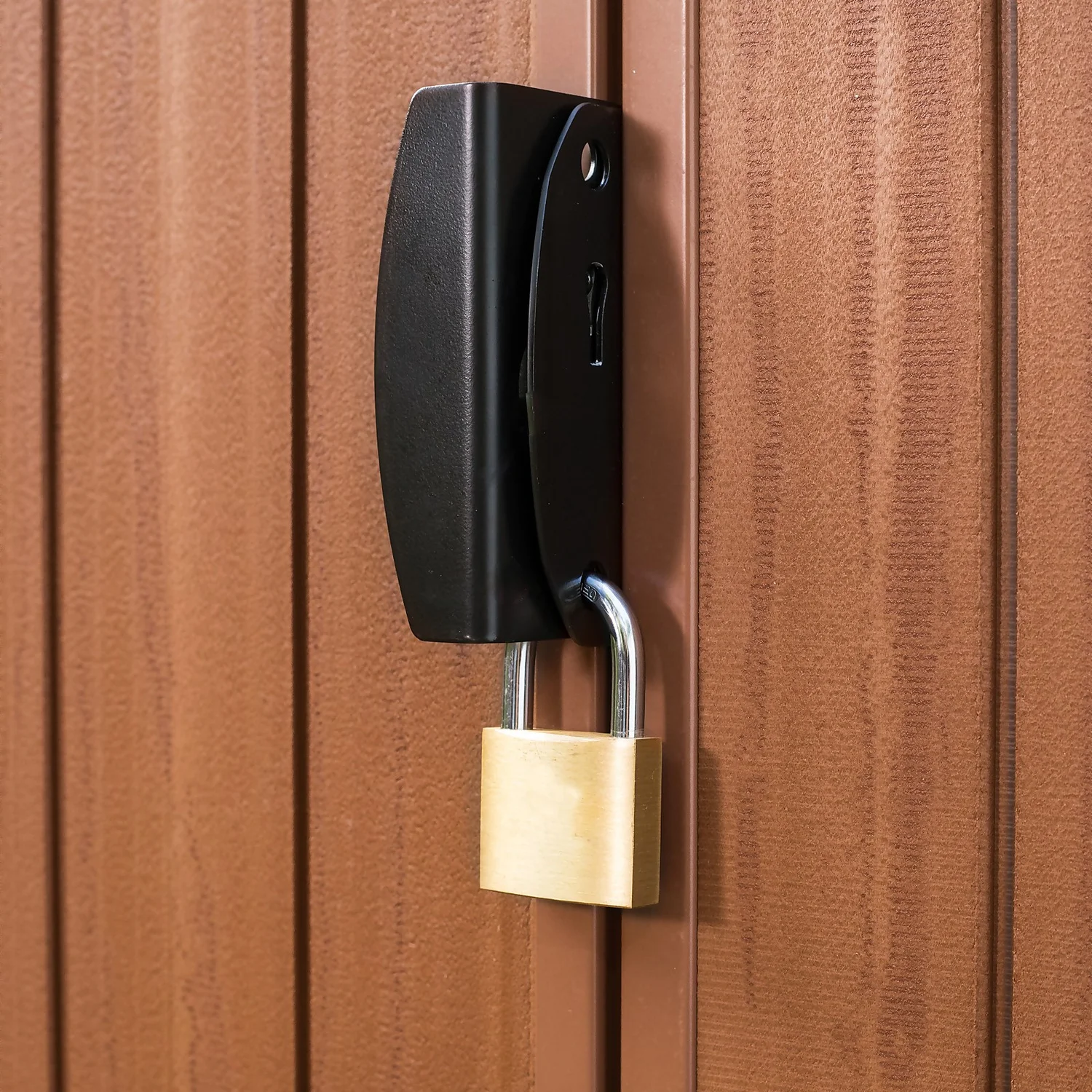 Keter Darwin 6 X 4ft Outdoor Garden Apex Storage Shed - Brown - Image 4