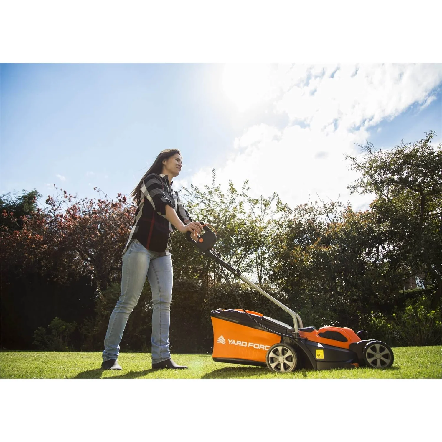 Yard Force 40V Cordless Lawn Mower - 32cm - Image 3