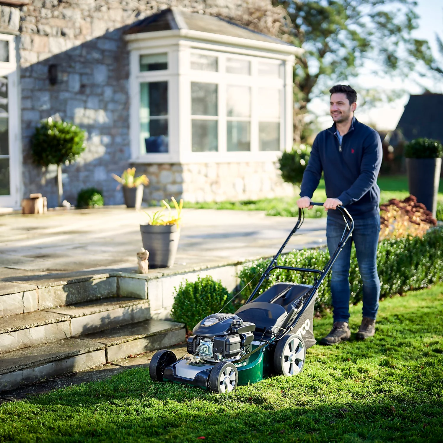 Atco 139cc Classic 18S Petrol Lawn Mower - 46cm - Image 2