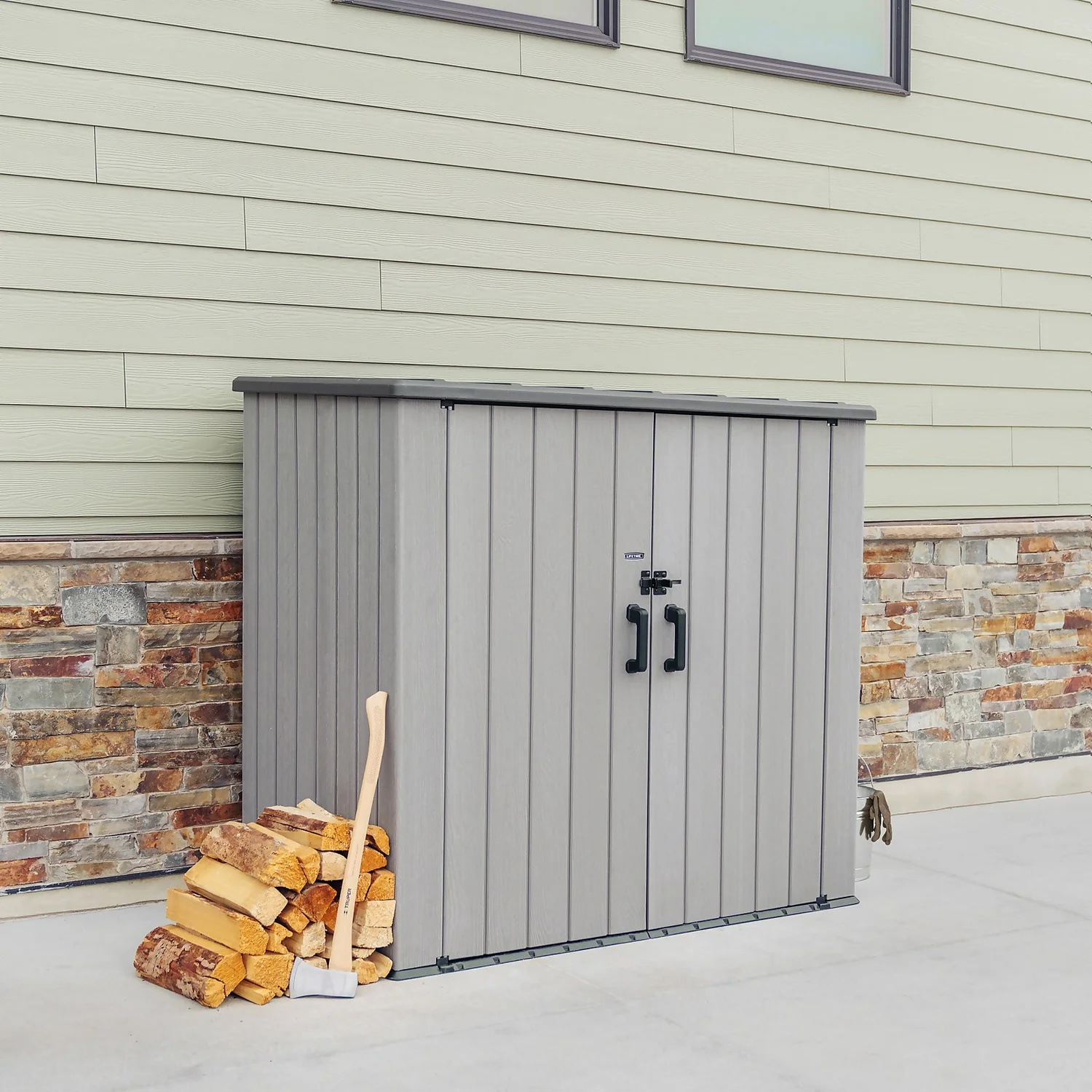 Lifetime Plastic Outdoor Utility Shed - Image 5