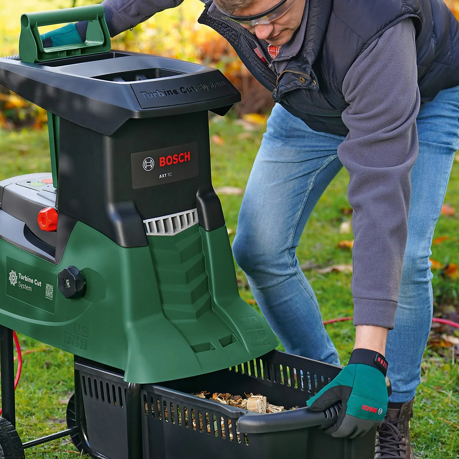 Bosch AXT 25 TC Garden Shredder - Image 6